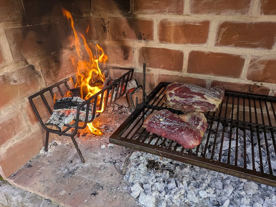 阿根廷炭烤带骨牛肉